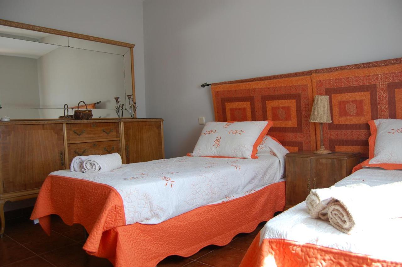 Casa Luna Lunera Ayllon Exterior photo